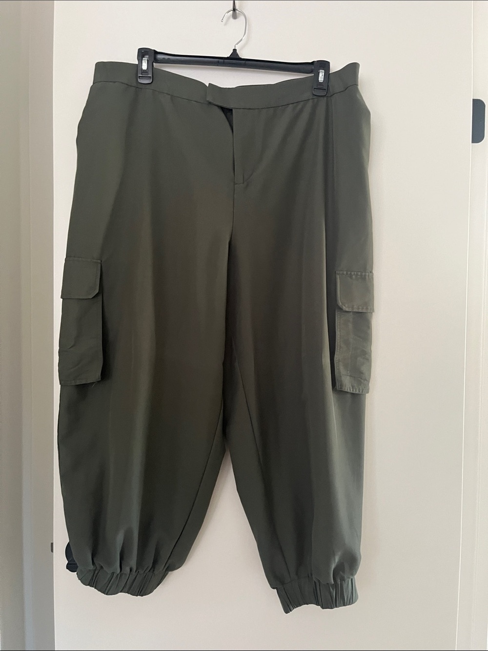 Eloquii Olive Cargo Jogger Pants